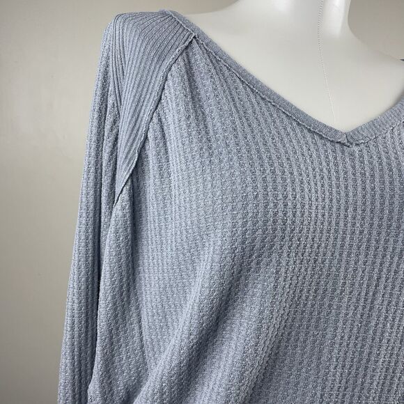 We the Free Thermal Shirt Women Size Medium Gray Waffle Knit Vneck Long Sleeve - Picture 3 of 9